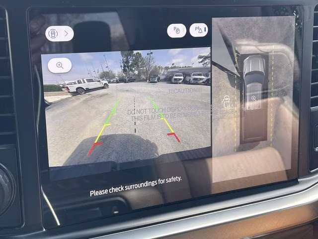 2026 White Metallic Ford Super Duty F-250 SRW King Ranch 4X4 Truck