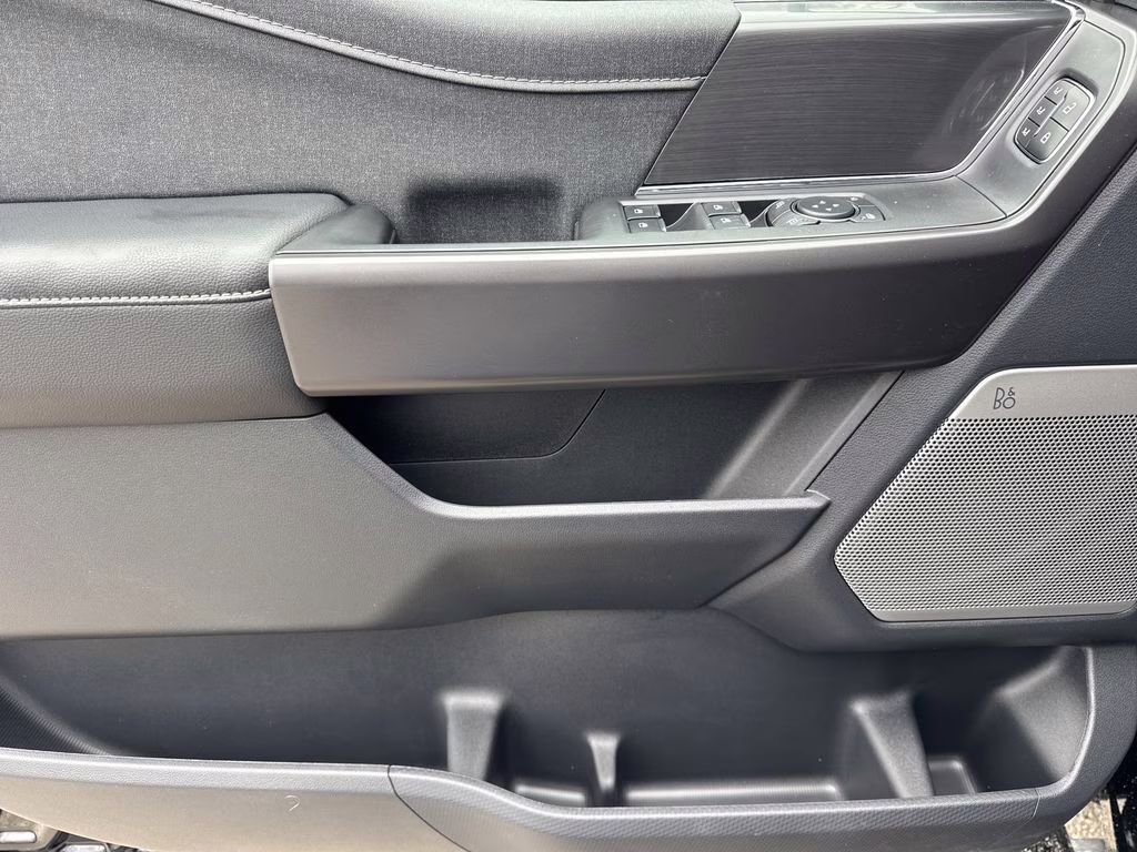 2026 Agate Black Metallic Ford F-150 Lariat 4X4 Truck