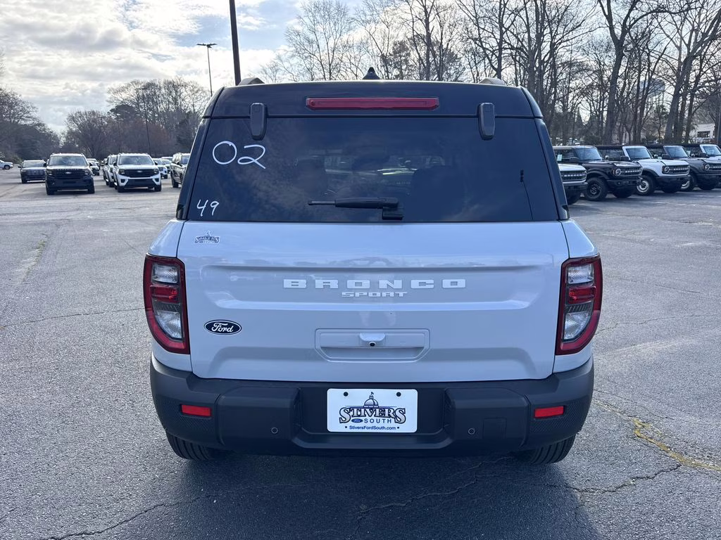 2026 Space White Metallic Ford Bronco Sport Outer Banks 4X4 SUV
