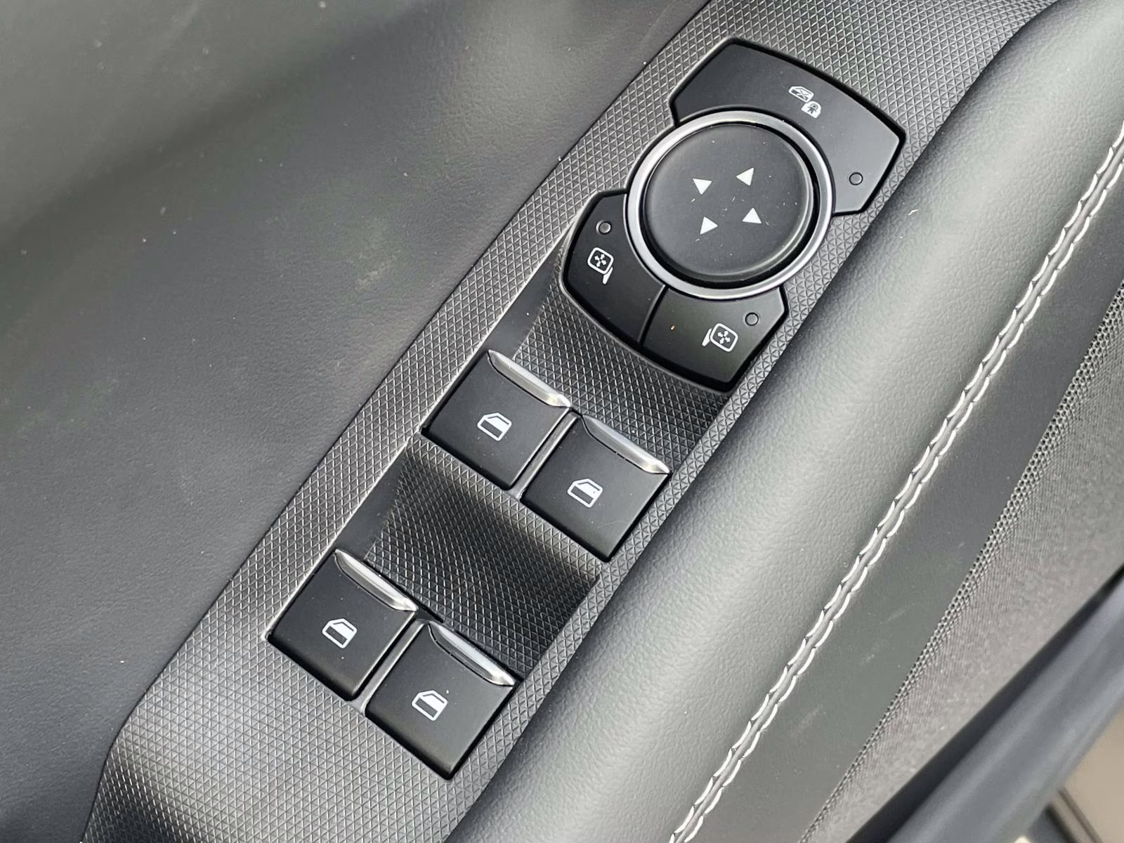 2026 Gray Metallic Ford Mustang Mach-E Select RWD SUV