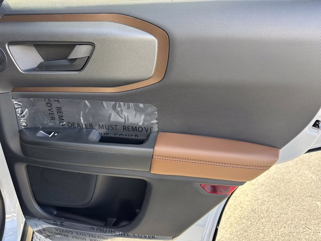 2026 Space White Metallic Ford Bronco Sport Outer Banks 4X4 SUV