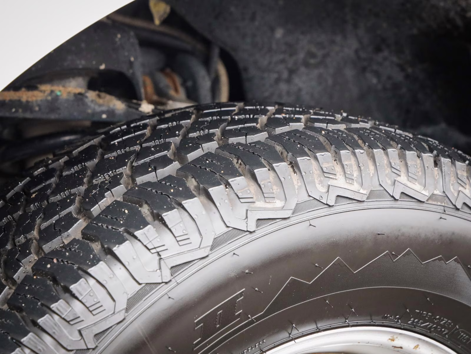 2022 Oxford White Ford F-150 XL 4X4 Truck