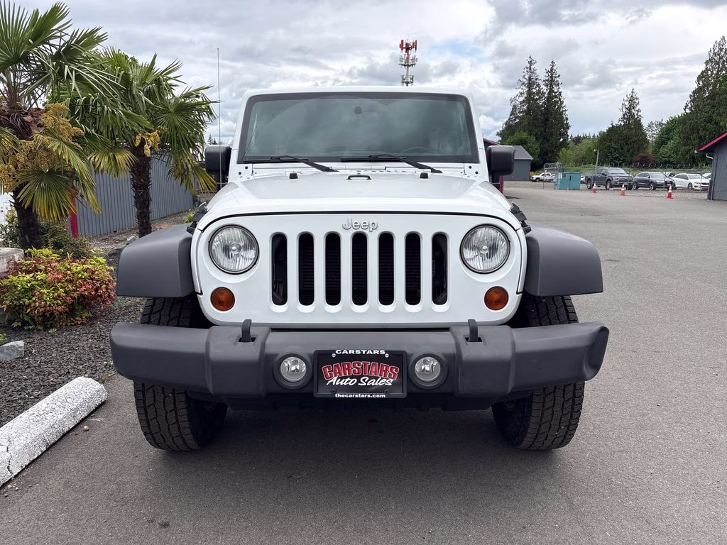 2012 Bright White Clearcoat Jeep Wrangler Unlimited Sport 4X4 SUV