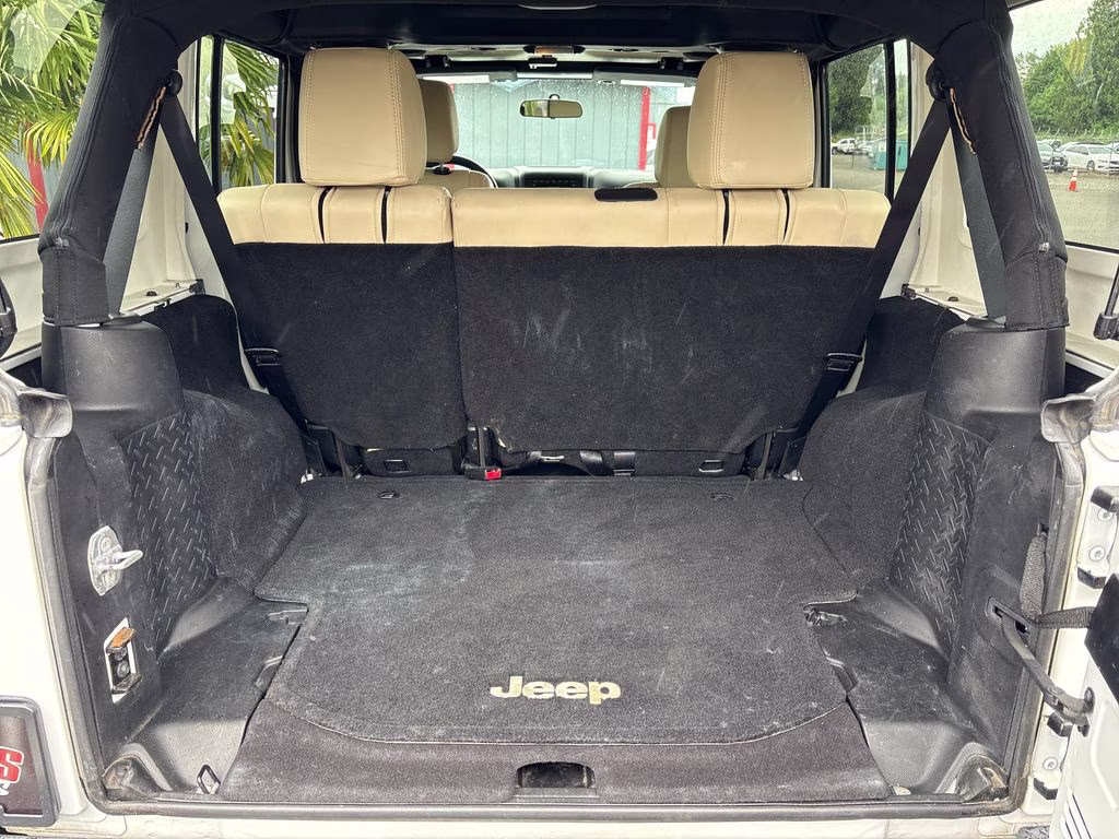2012 Bright White Clearcoat Jeep Wrangler Unlimited Sport 4X4 SUV