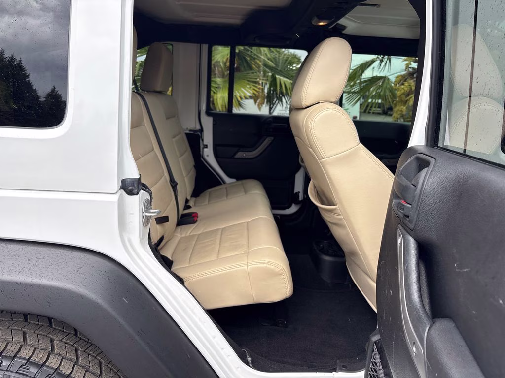 2012 Bright White Clearcoat Jeep Wrangler Unlimited Sport 4X4 SUV