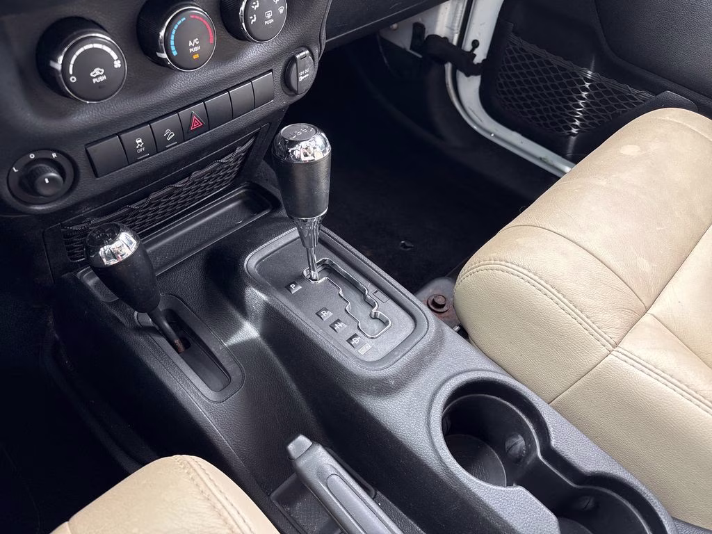 2012 Bright White Clearcoat Jeep Wrangler Unlimited Sport 4X4 SUV