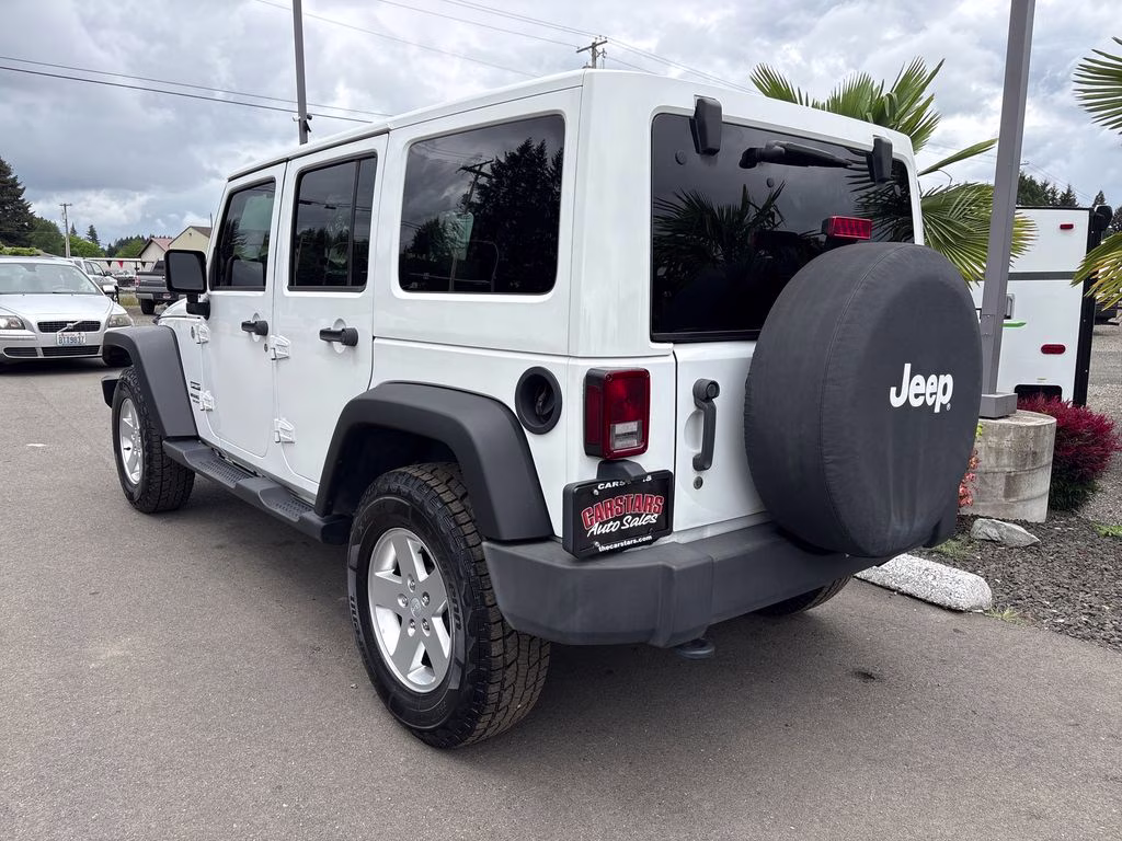2012 Bright White Clearcoat Jeep Wrangler Unlimited Sport 4X4 SUV