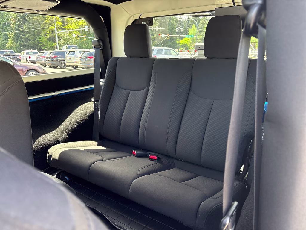 2015 Hydro Blue Pearl Coat Jeep Wrangler Willys Wheeler 4X4 SUV