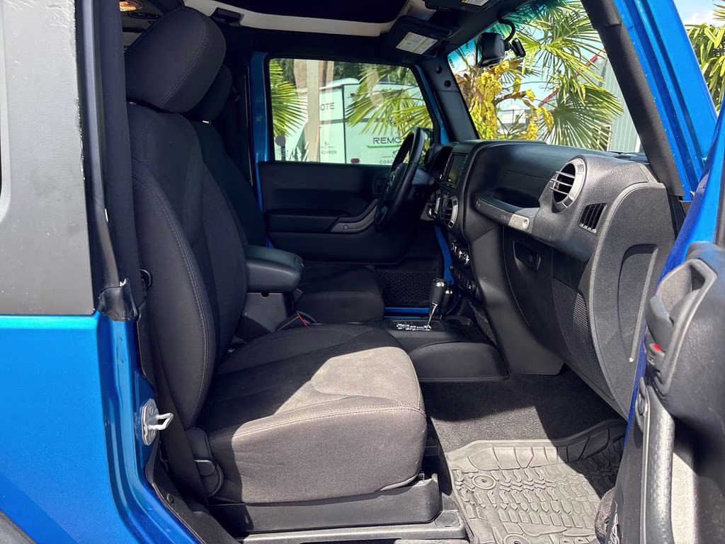 2015 Hydro Blue Pearl Coat Jeep Wrangler Willys Wheeler 4X4 SUV