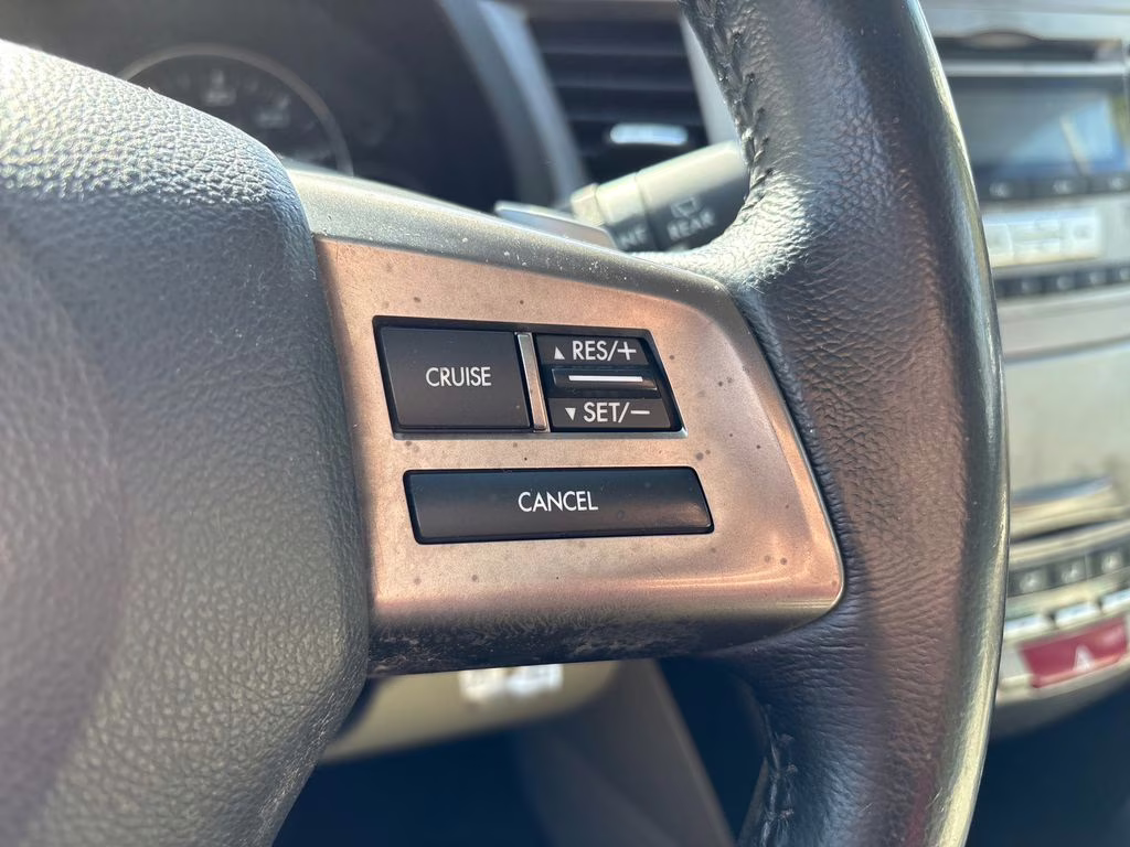 2012 Deep Indigo Pearl Subaru Outback 2.5i Premium AWD Crossover