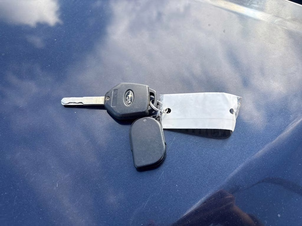 2012 Deep Indigo Pearl Subaru Outback 2.5i Premium AWD Crossover