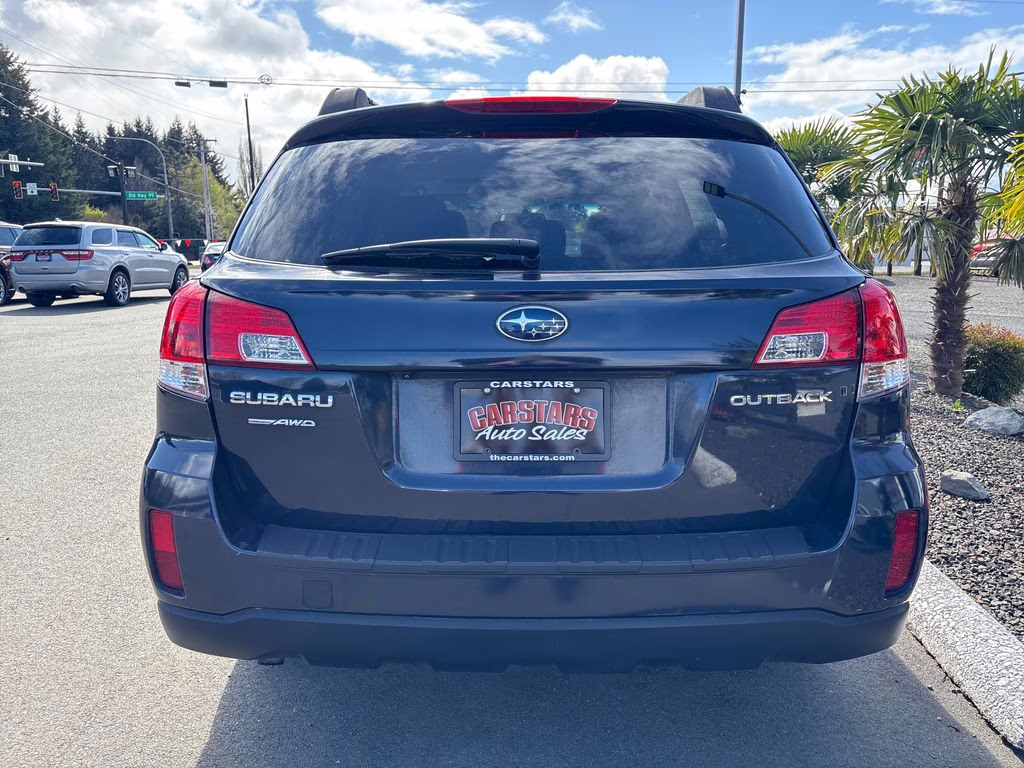 2012 Deep Indigo Pearl Subaru Outback 2.5i Premium AWD Crossover