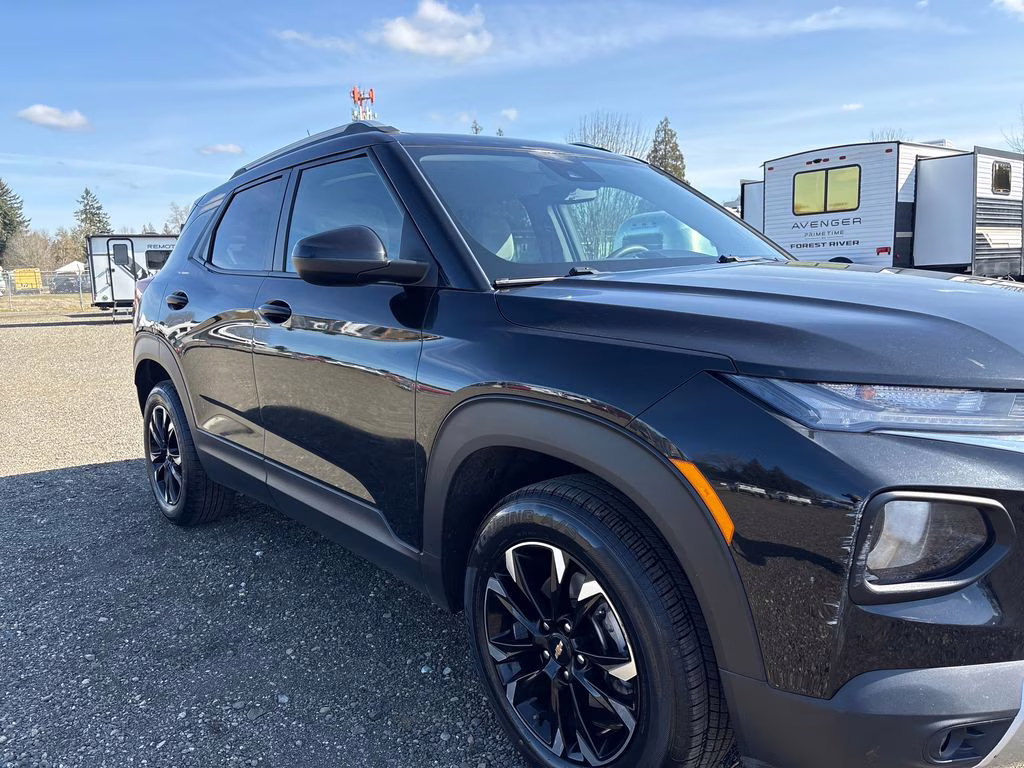 2021 Mosaic Black Metallic Chevrolet Trailblazer LT AWD SUV