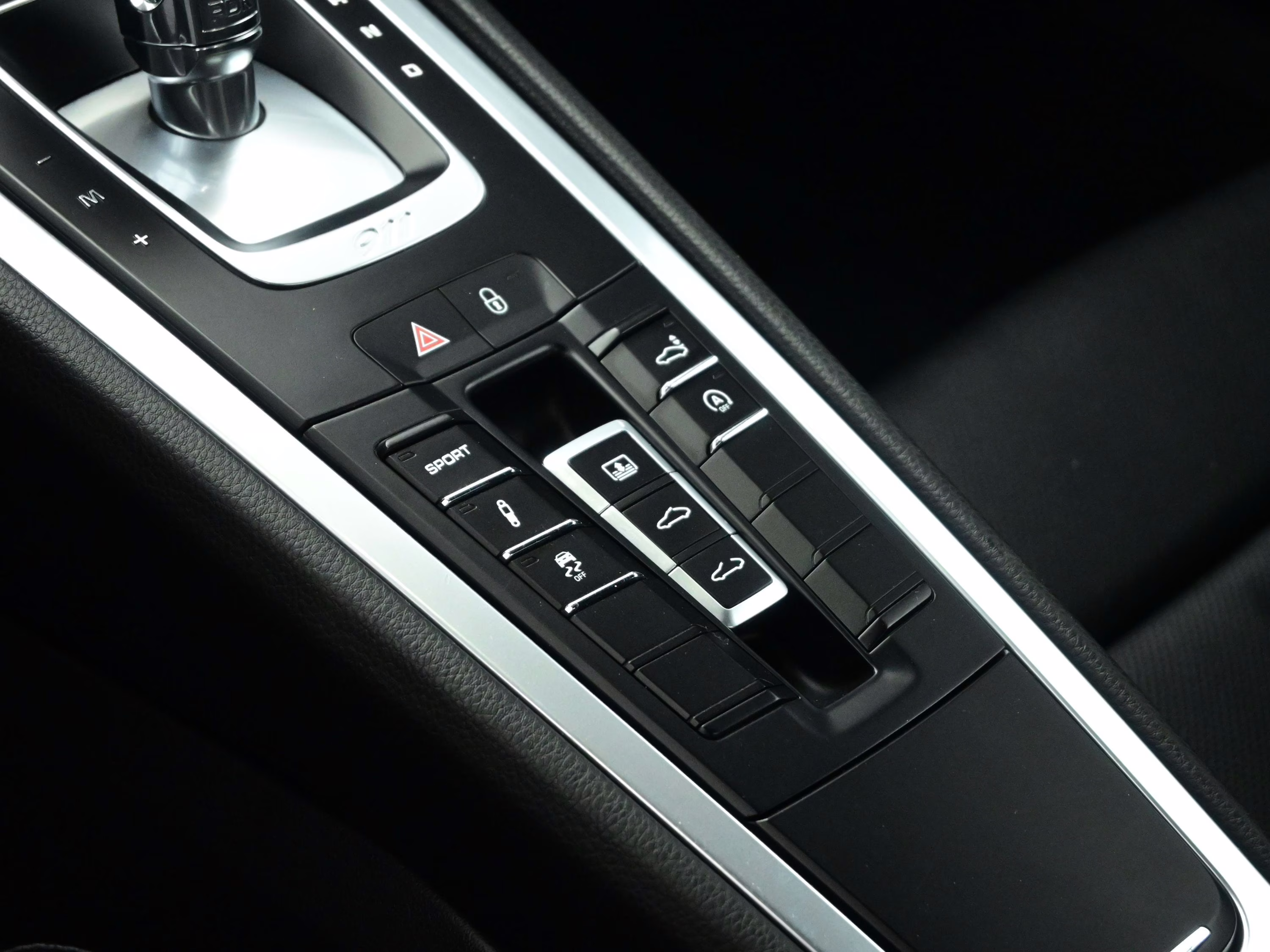 2017 Silver Porsche 911 Carrera Coupe