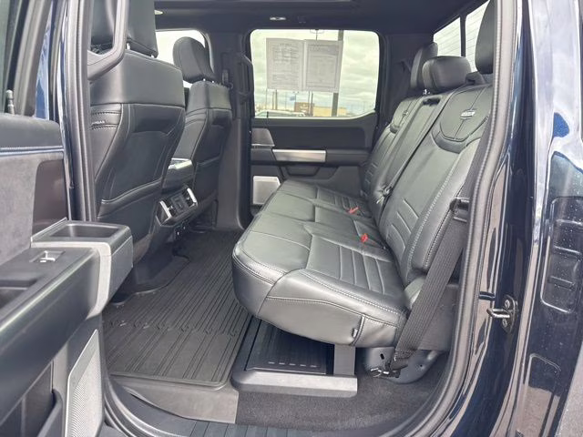 2024 Antimatter Blue Metallic Ford F-150 Platinum 4X4 Truck