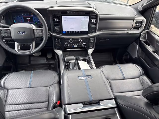 2024 Antimatter Blue Metallic Ford F-150 Platinum 4X4 Truck