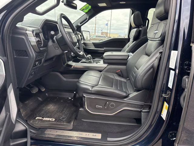 2024 Antimatter Blue Metallic Ford F-150 Platinum 4X4 Truck