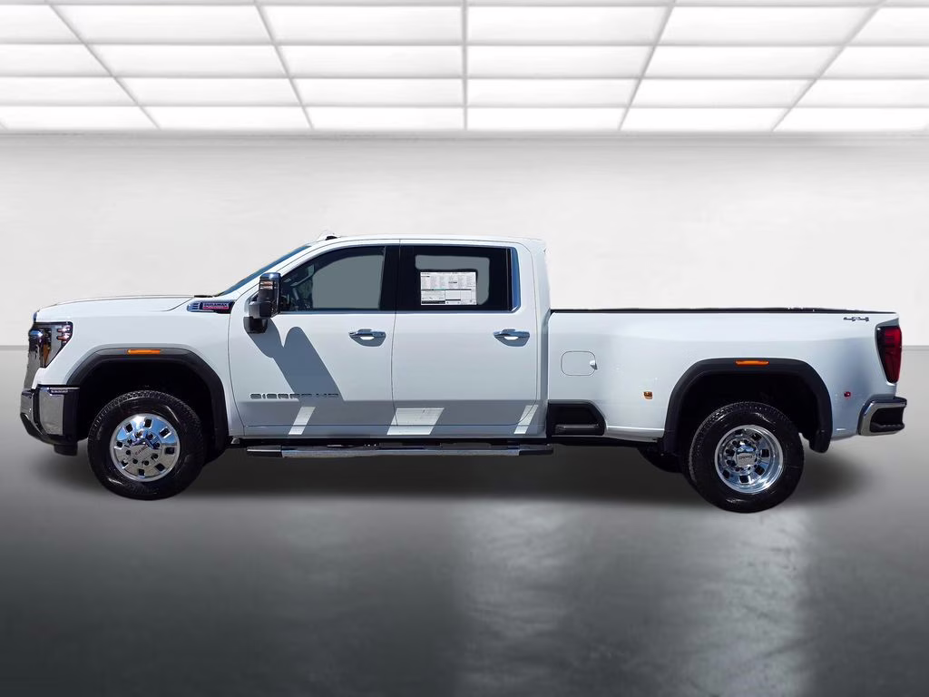 2026 Summit White GMC Sierra 3500HD SLT 4X4 Truck