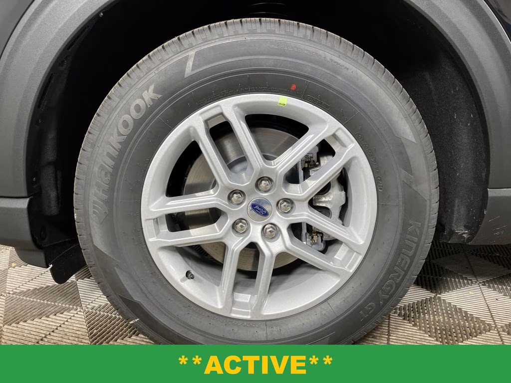 2026 Agate Black Metallic Ford Explorer Active RWD SUV