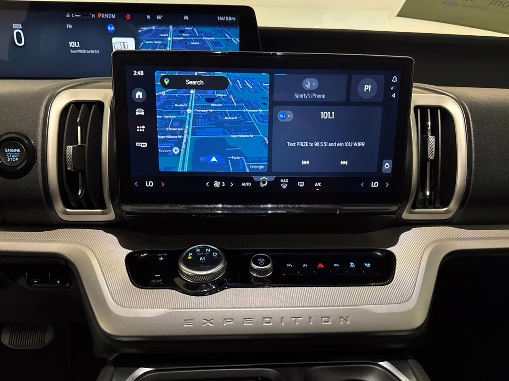 2025 Oxford White Ford Expedition Active RWD SUV