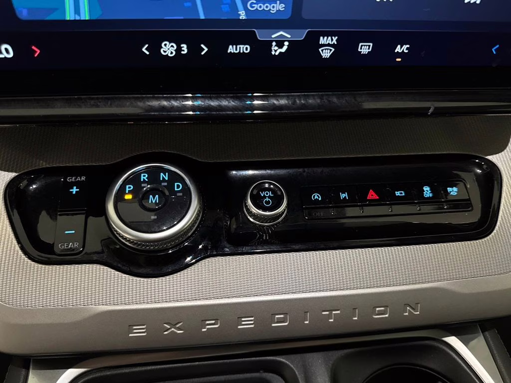 2025 Oxford White Ford Expedition Active RWD SUV