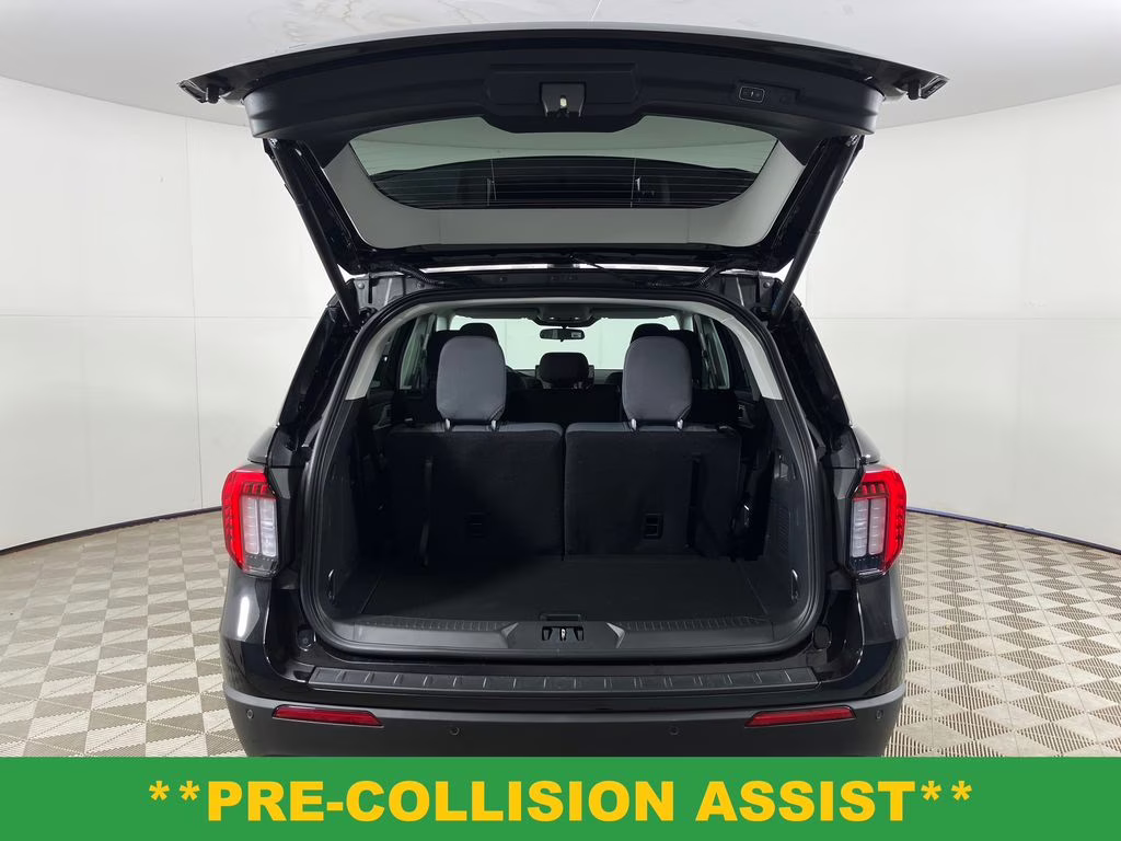 2026 Agate Black Metallic Ford Explorer Active RWD SUV