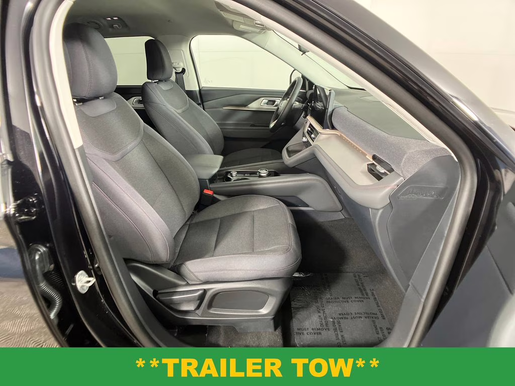 2026 Agate Black Metallic Ford Explorer Active RWD SUV