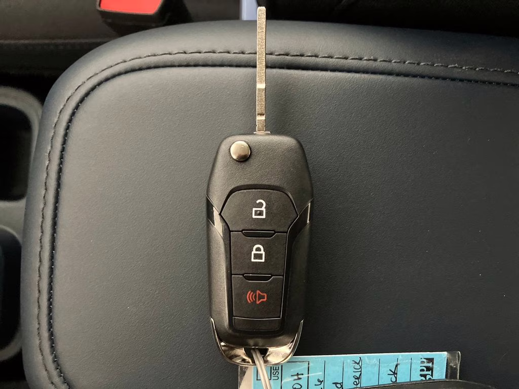 2026 Shadow Black Ford Maverick XL AWD Truck