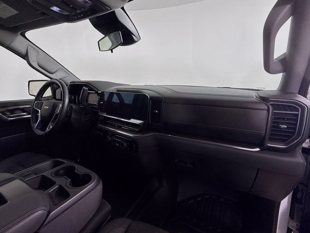2025 Summit White Chevrolet Silverado 1500 LT 4X4 Truck