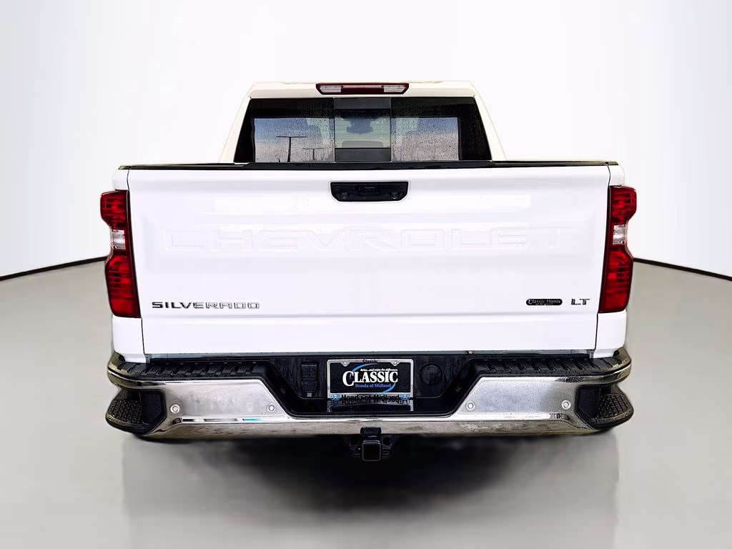 2025 Summit White Chevrolet Silverado 1500 LT 4X4 Truck