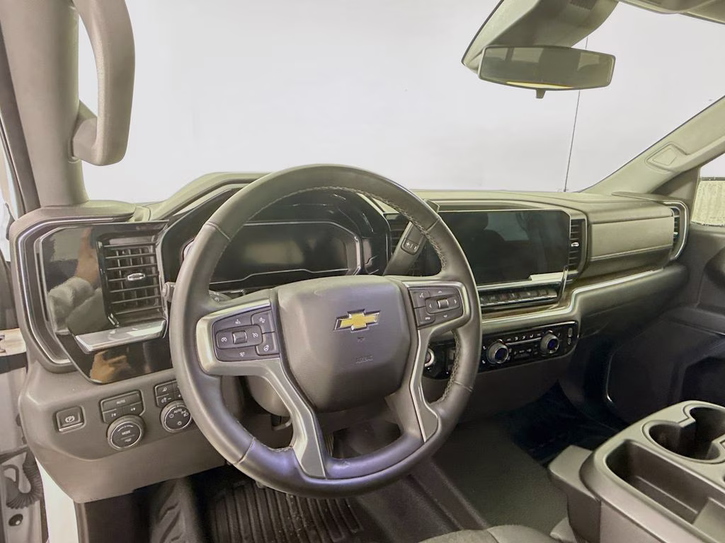 2025 Summit White Chevrolet Silverado 1500 LT 4X4 Truck