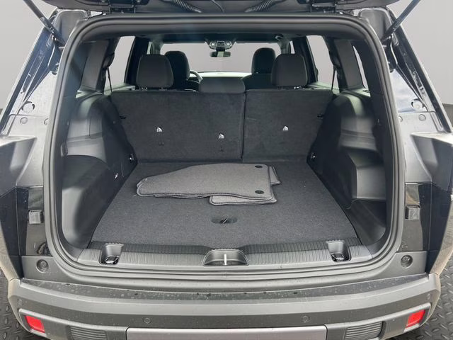 2026 Diamond Black Crystal Pearlcoat Jeep Cherokee Laredo 4X4 SUV