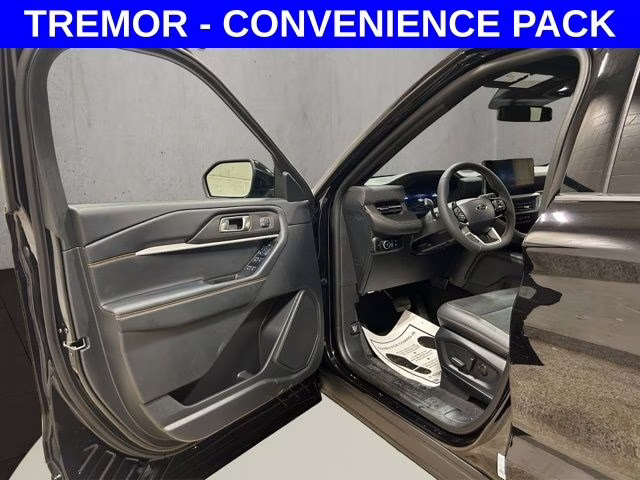 2026 Agate Black Metallic Ford Explorer Tremor 4X4 SUV