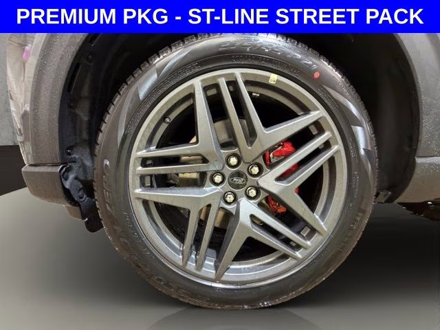 2026 Carbonized Gray Metallic Ford Explorer ST-Line 4X4 SUV