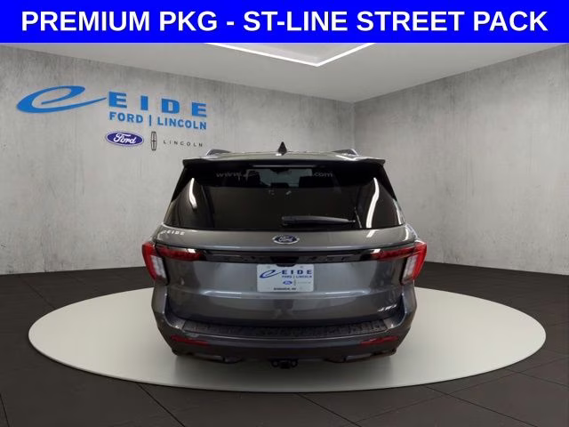 2026 Carbonized Gray Metallic Ford Explorer ST-Line 4X4 SUV