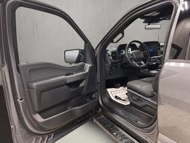 2026 Carbonized Gray Metallic Ford F-150 XLT Black Appearance 4X4 Truck