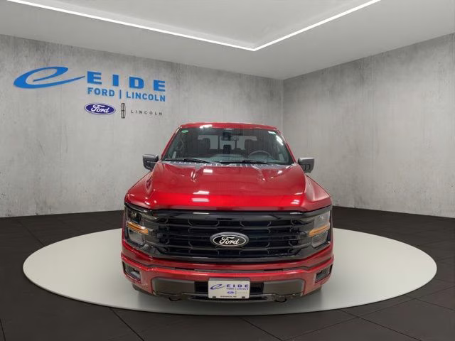 2026 Ruby Red Met Tinted CC Ford F-150 XLT Black Appearance 4X4 Truck