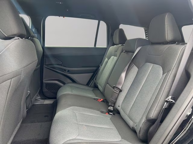 2026 Diamond Black Crystal Pearlcoat Jeep Cherokee Laredo 4X4 SUV