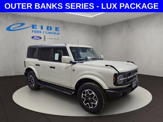 2026 Desert Sand Ford Bronco Outer Banks 4X4 SUV