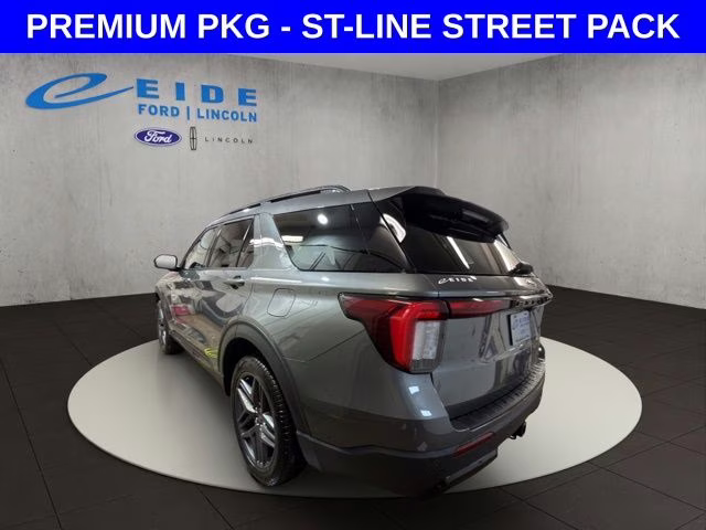 2026 Carbonized Gray Metallic Ford Explorer ST-Line 4X4 SUV