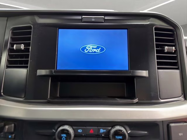 2026 Oxford White Ford Super Duty F-250 SRW XL 4X4 Truck