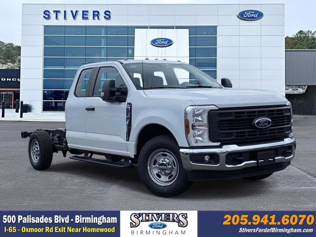 2026 Oxford White Ford Super Duty F-250 SRW XL RWD Truck