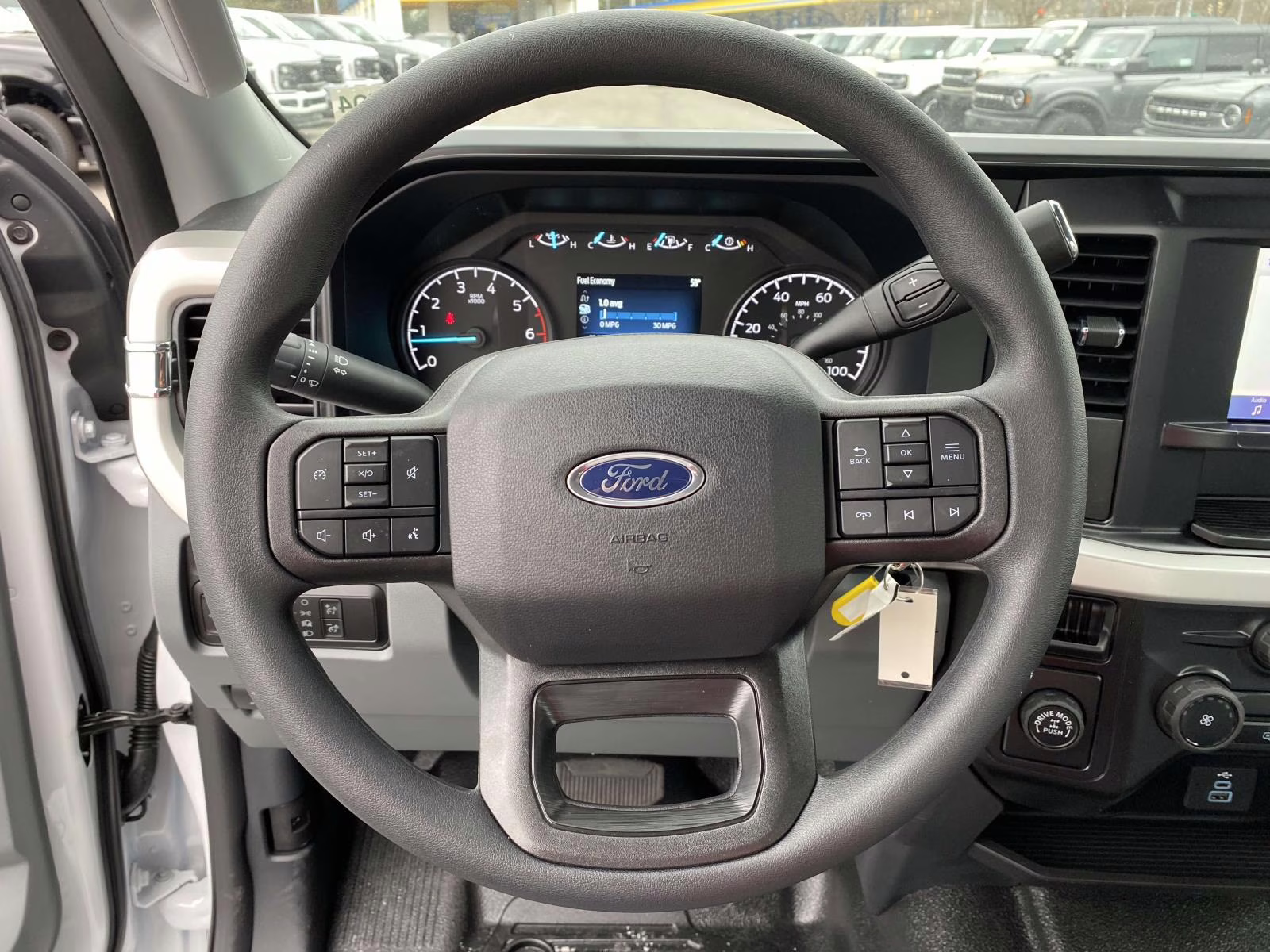 2026 Oxford White Ford Super Duty F-250 SRW XL RWD Truck