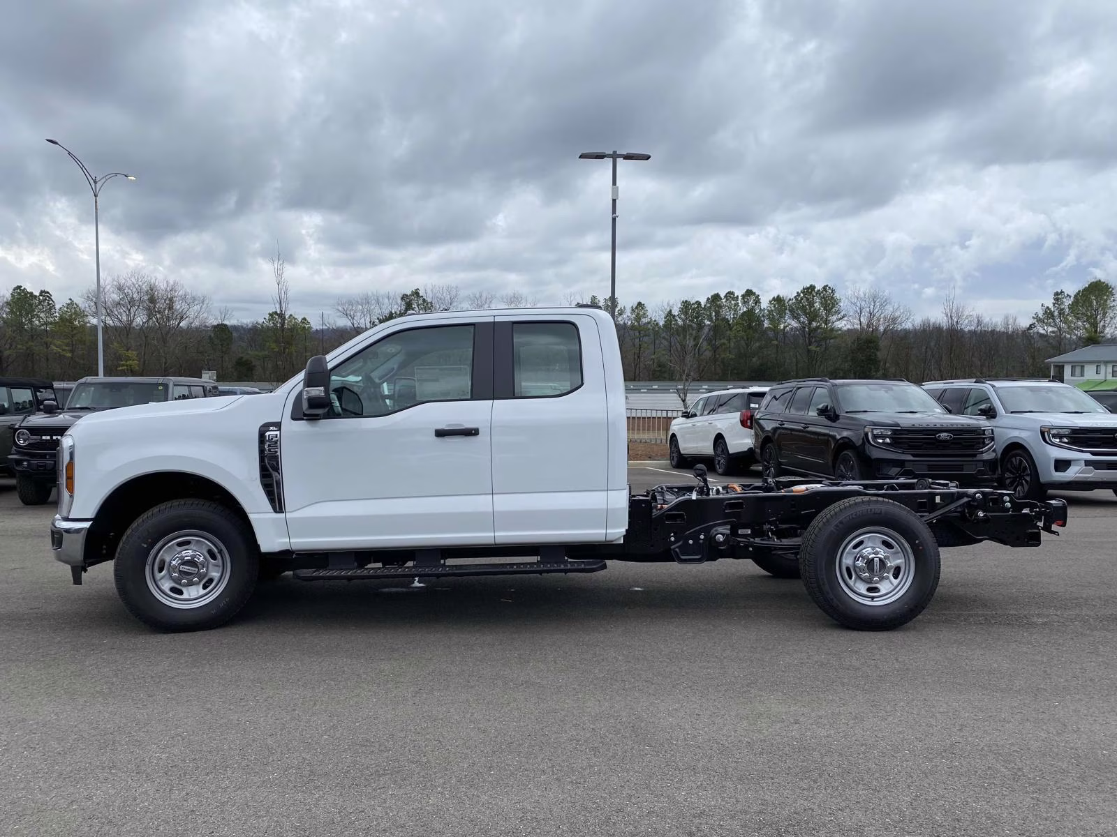 2026 Oxford White Ford Super Duty F-250 SRW XL RWD Truck
