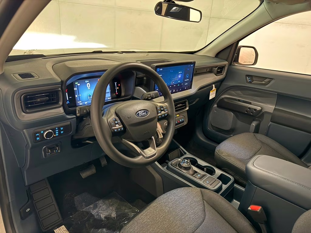 2026 Oxford White Ford Maverick XL AWD Truck