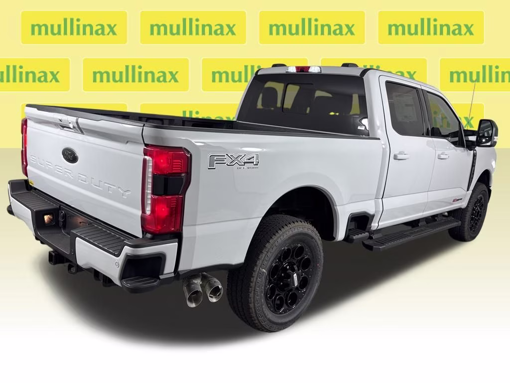 2026 Avalanche Ford Super Duty F-350 SRW Lariat 4X4 Truck