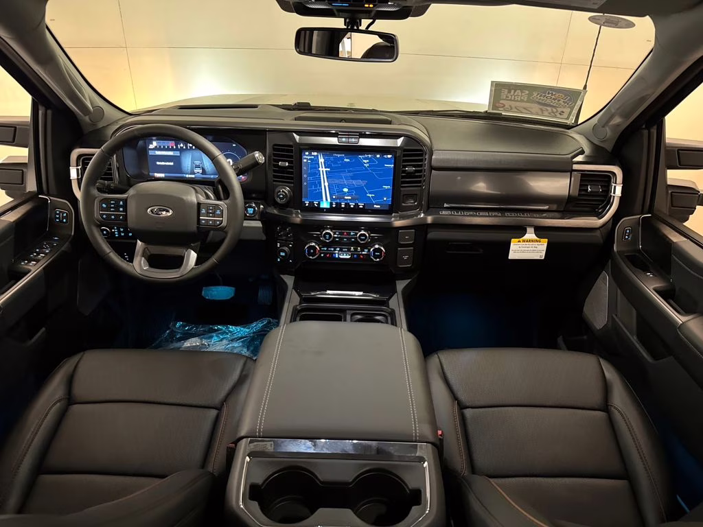 2026 Avalanche Ford Super Duty F-350 SRW Lariat 4X4 Truck