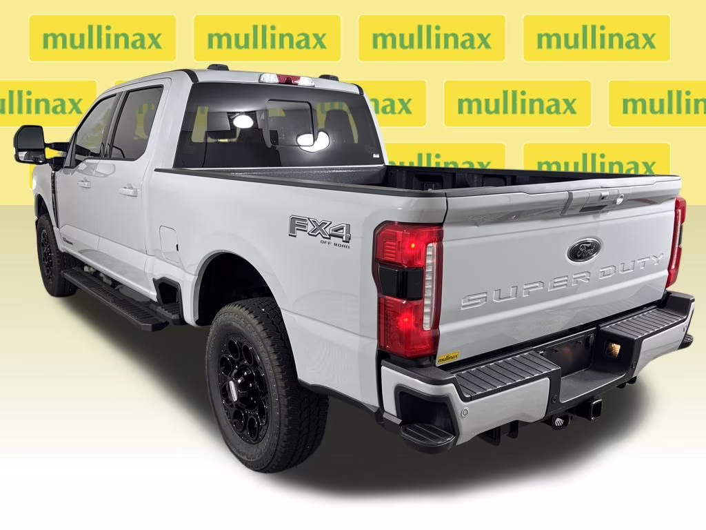 2026 Avalanche Ford Super Duty F-350 SRW Lariat 4X4 Truck