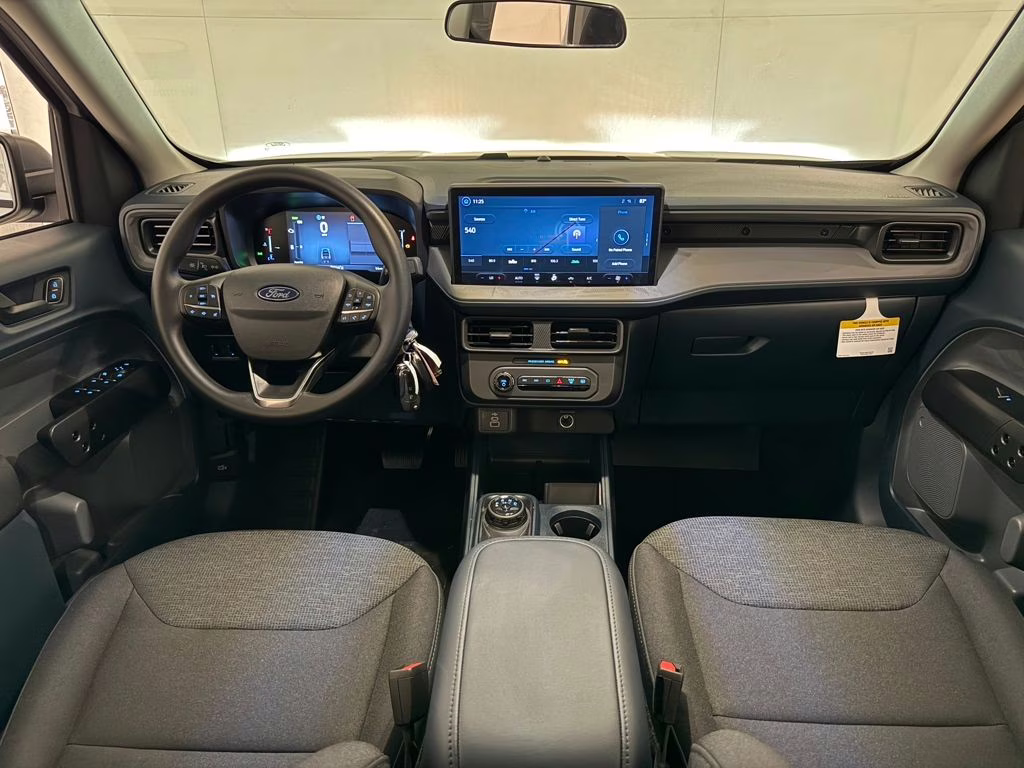 2026 Oxford White Ford Maverick XL AWD Truck