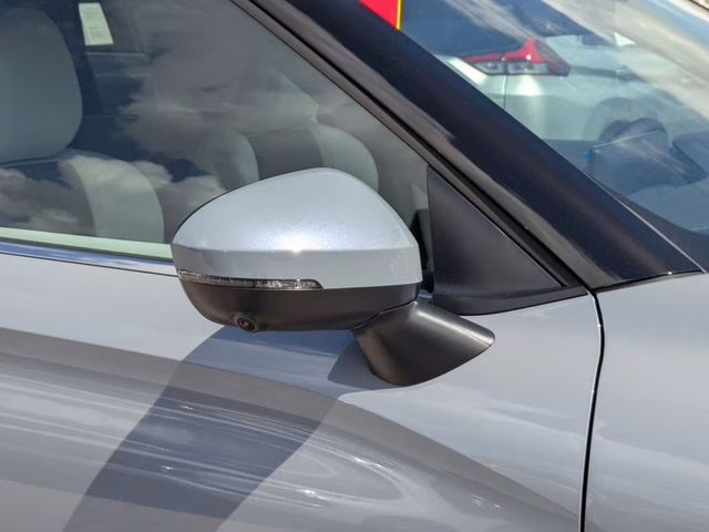 2026 Moonstone Gray Metallic Mitsubishi Outlander SE FWD SUV